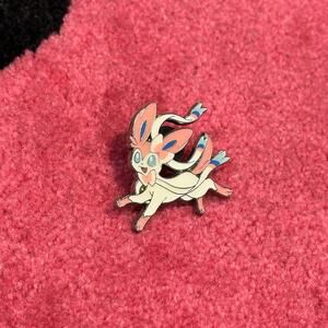 Pokémon Sylveon Enamel Pin – Official 2021 Gallery Pin w/ Safety Clasp